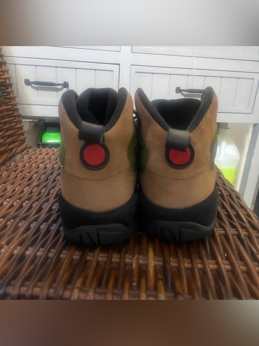 Air Jordan 9 Boot NRG “Olive” - Picture 6 of 6
